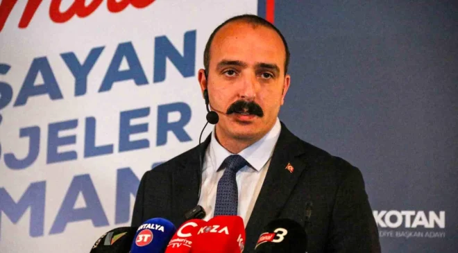 CHP Konyaaltı Belediye Başkan Adayı Cem Kotan, Proje Tanıtım Toplantısında Hedeflerini Açıkladı
