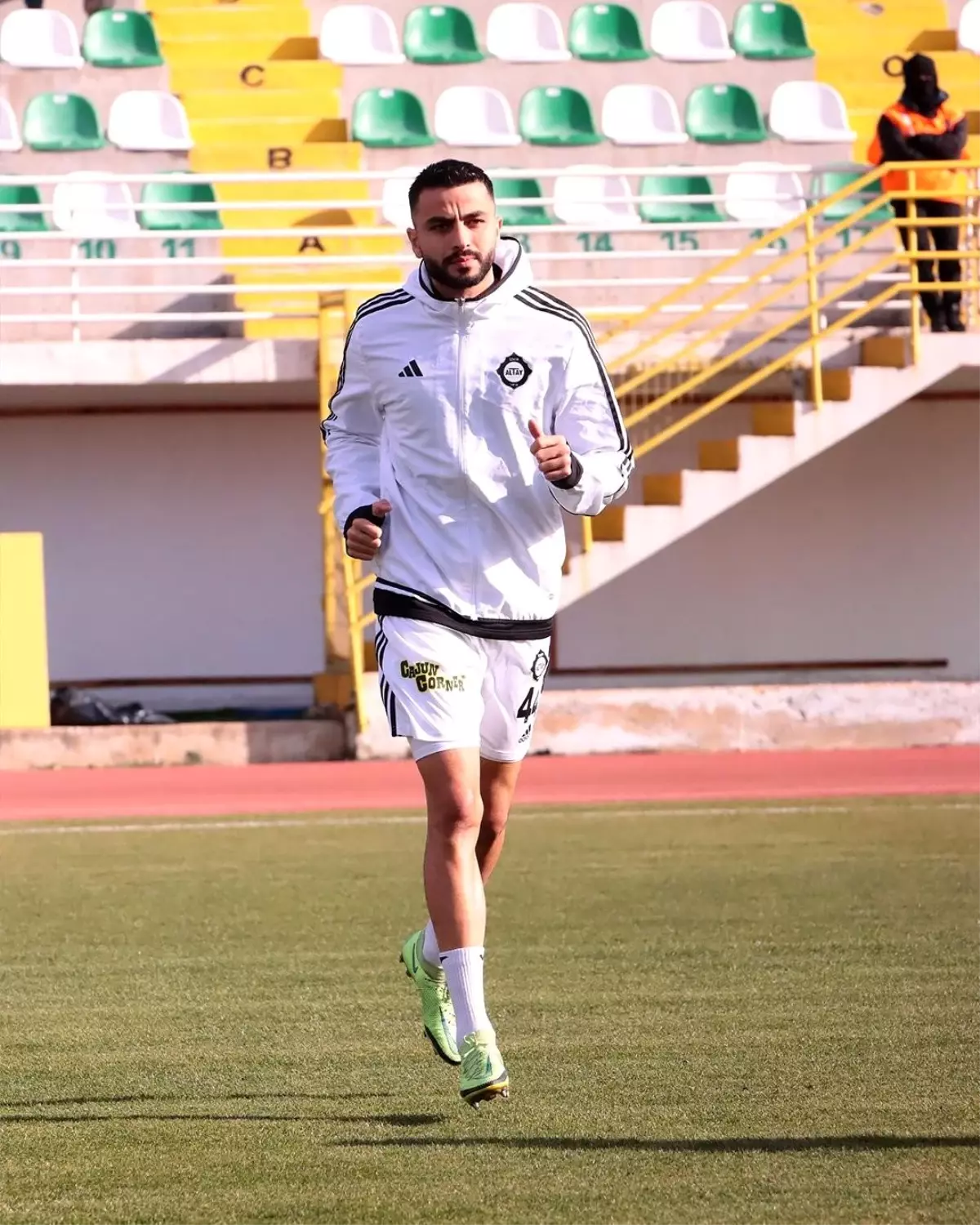 Altay’da Saklıklar Moralleri Bozdu