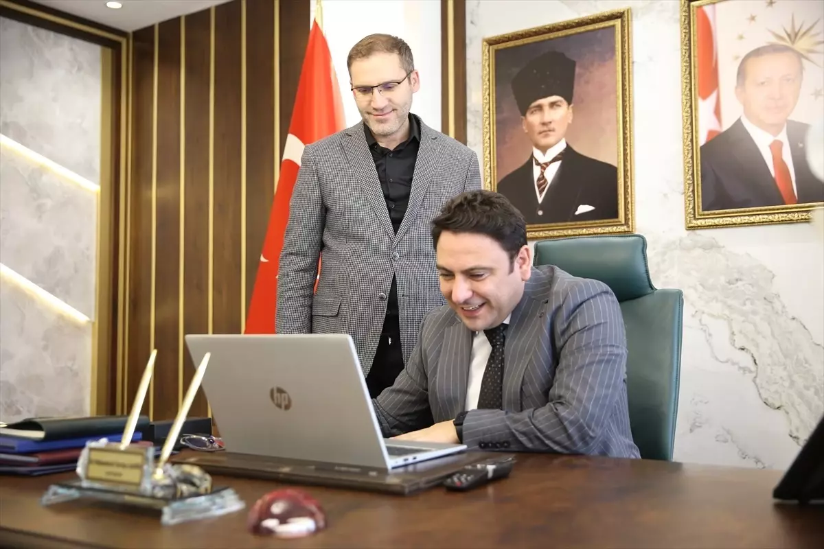 Kaymakam Şahin, Yılın Kareleri’ni Seçti