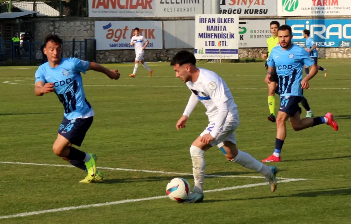 Karacabey Belediye Spor, Ankara Demirspor’u 2-1 Yenerek Galip Geldi